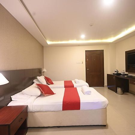 Hotel Bhagavath Gardens Chengannur Kültér fotó
